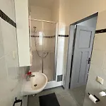 Daire Monteur-pension W8 *