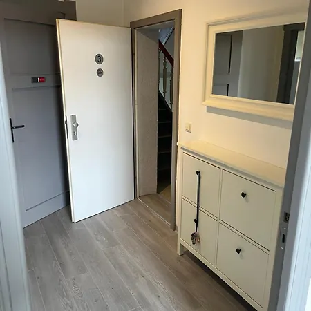 Monteur-pension W8 Lägenhet
