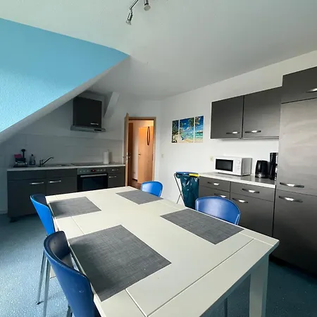 Monteur-pension W8 *